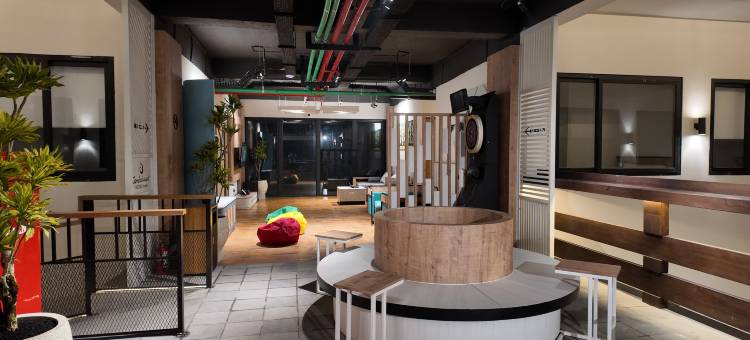 詹布卢武克布罗莫高级旅舍(Jambuluwuk Bromo Poshtel)图片