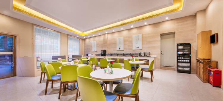 维也纳酒店(佛山顺德龙江家具材料城店)图片