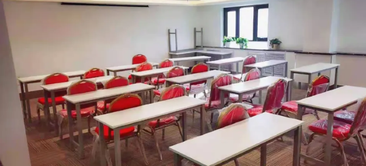 和田欢住酒店图片