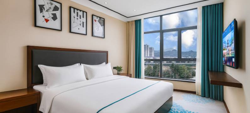 石阡鸿盛大酒店(佛顶山南路汤山客运站店)图片