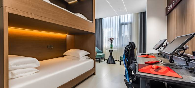 景岸电竞酒店(临沧西门公园店)图片