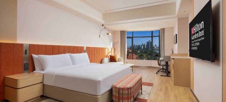 东莞万江江景路南华希尔顿花园酒店图片