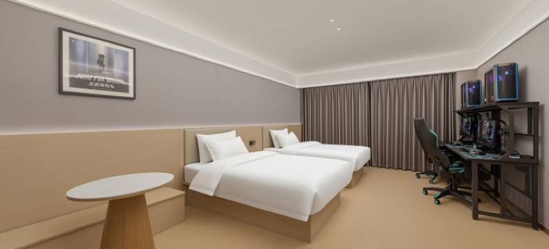 雷神电竞酒店(临沂河东国际会展中心店)图片