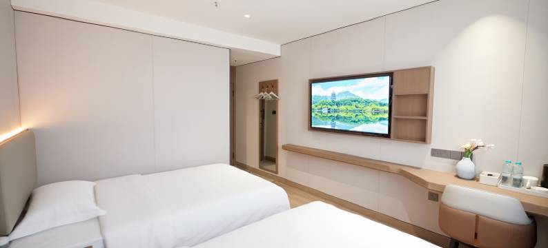 思锐酒店(滨海六路店)图片