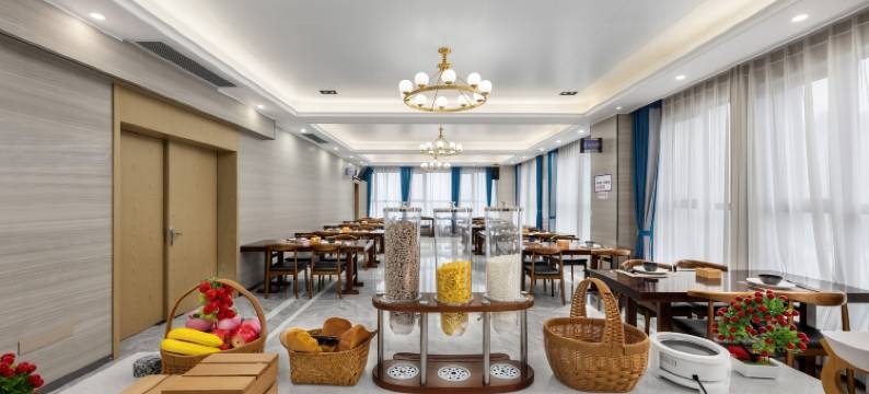 凯里亚德酒店(遵义习水万达广场店)图片