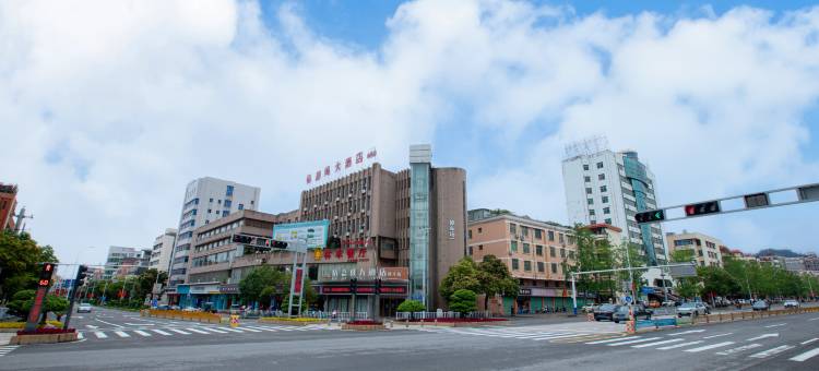 佰嘉成大酒店(大余林丰店)图片