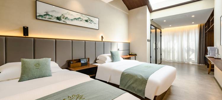 花筑·晓初丨山景美学设计师丨度假民宿酒店(泰山红门登山口店)图片