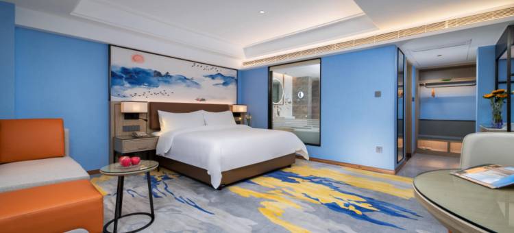 维也纳国际酒店(云浮市中心益华广场店)图片