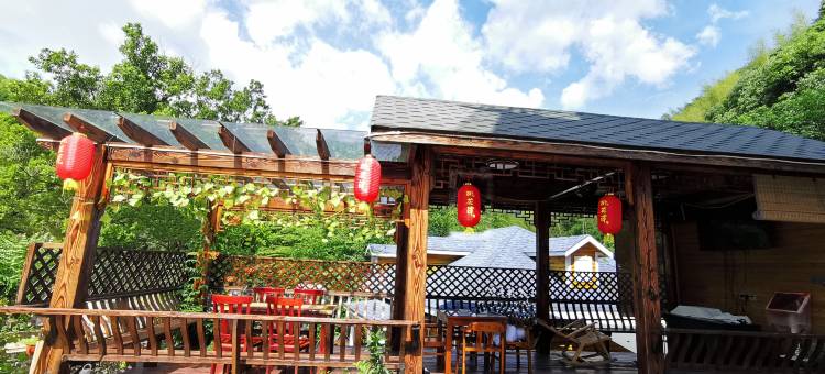 柳林湾观景度假美宿(泾县水墨汀溪风景区店)图片