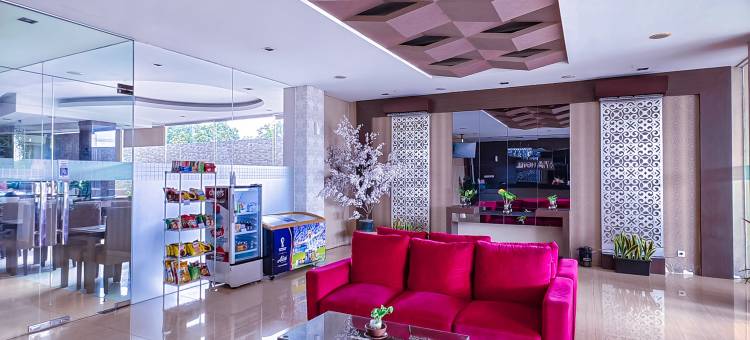 吉打里维瓦酒店 - 阿扎纳精选(Viva Hotel Kediri, Azana Hotel Collection)图片