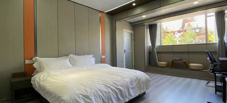 觅镜酒店(贵州财经大学商务学院店)图片