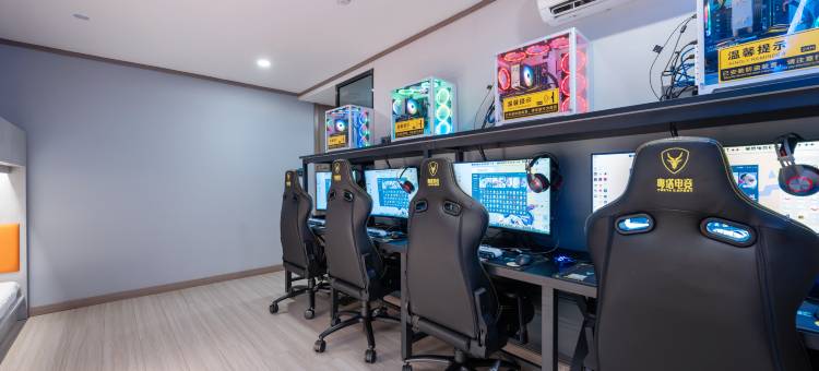 粤塔X电竞酒店(佛山南海新都汇店)图片