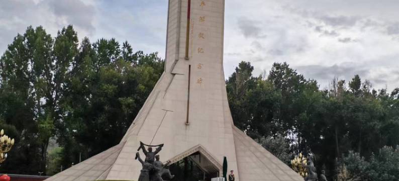 拉萨渝东假日酒店(大昭寺八廓街店)图片