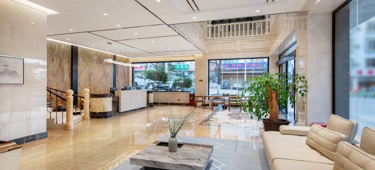 水乡大酒店(丘北县城椒莲广场店)图片