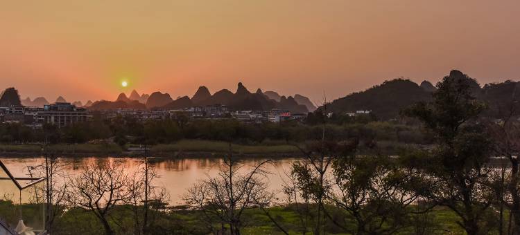 贵宾舍LUX CABINS一方山水酒店(象鼻山景区两江四湖店)图片