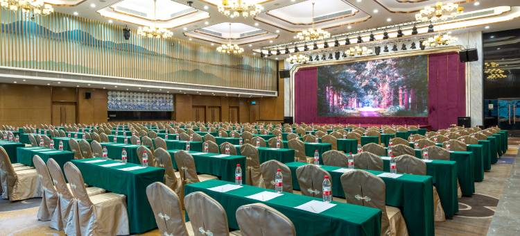 清远清新希尔顿欢朋酒店图片