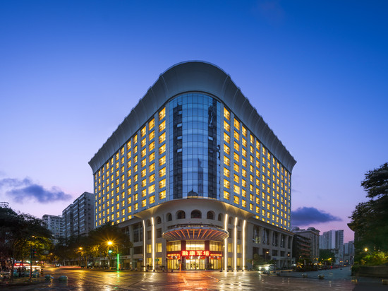 融康军培酒店(成都太古里春熙路店)