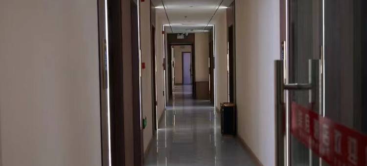 子长柒月酒店图片