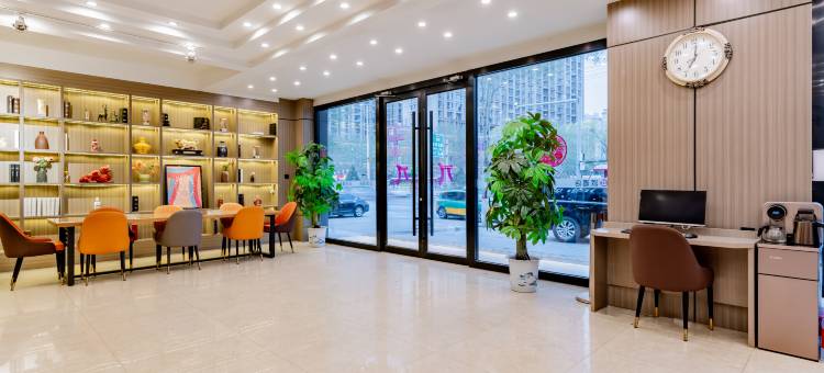 派酒店(榆林靖边汽车站店)图片