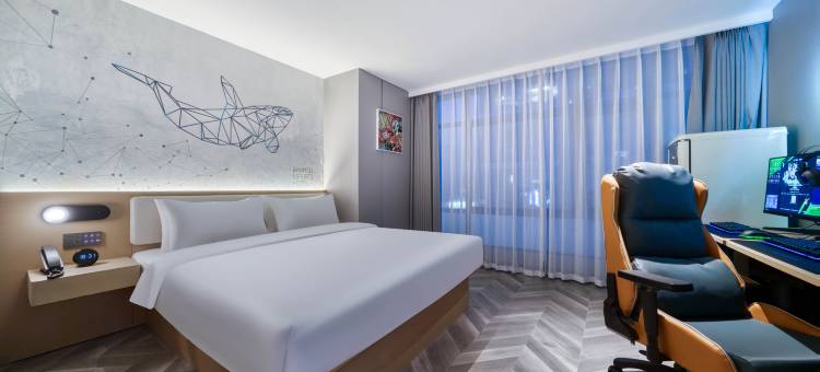 网鱼电竞酒店(杭州滨江星光大道店)图片