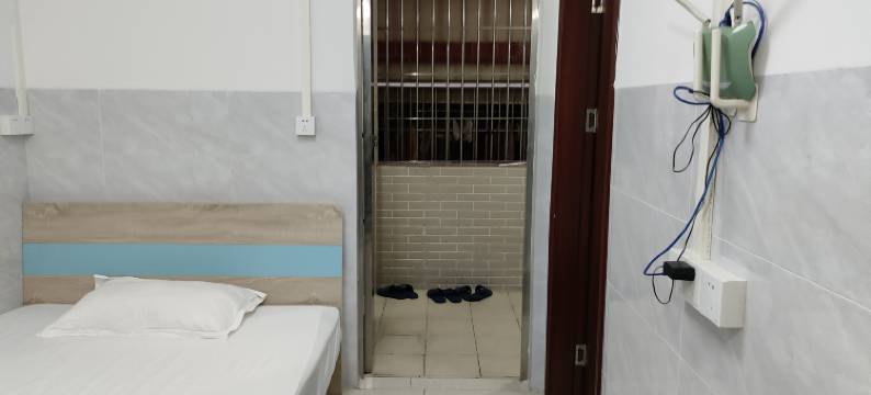 鑫鑫电梯公寓(佛山狮山店)图片