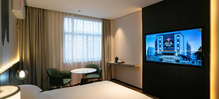 南苑e家酒店(宁波栎社机场石碶地铁站店)图片