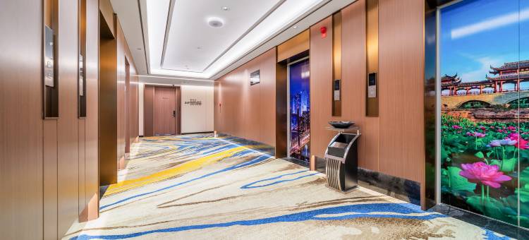 如家睿柏云酒店(重庆江津圣泉寺地铁站店)图片