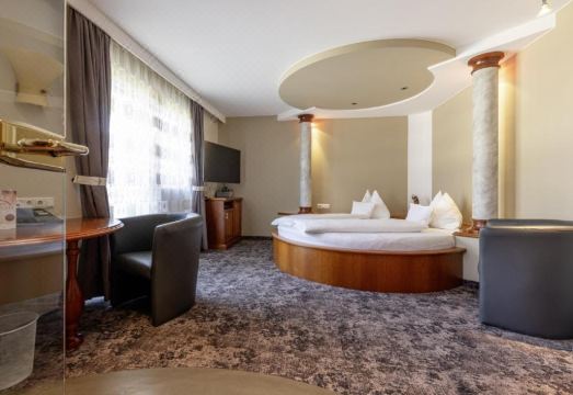 Hotel Himmelreich Hotel Overview