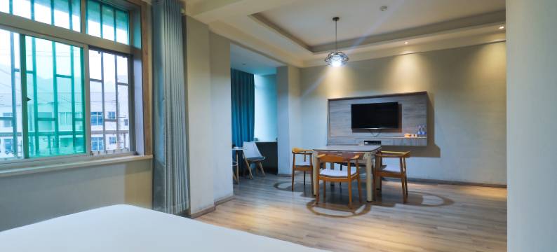 紫阳鑫煌佳轻居酒店图片