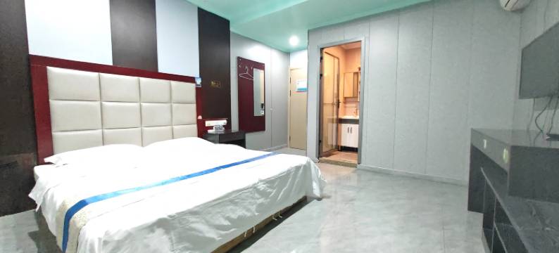 靖边聚点电竞酒店图片