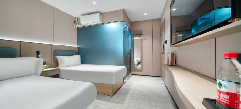 张家港美希沫智能酒店(沙洲路步行街曼巴特广场店)图片