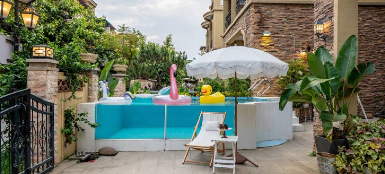 东山海蓝蓝温泉泳池度假别墅图片