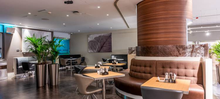 阿布扎比机场(商业园区)普雷米尔旅馆(Premier Inn Abu Dhabi Airport (Business Park))图片