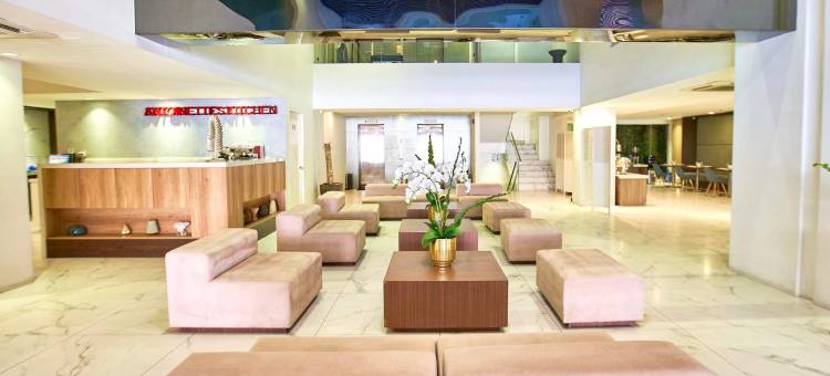马卡迪华美达安可酒店(Ramada Encore Makati)图片