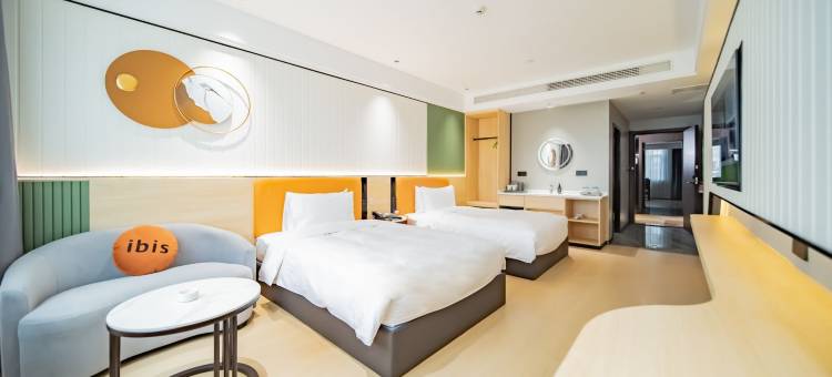 宜必思尚品酒店(南充火车站西华师大店)图片