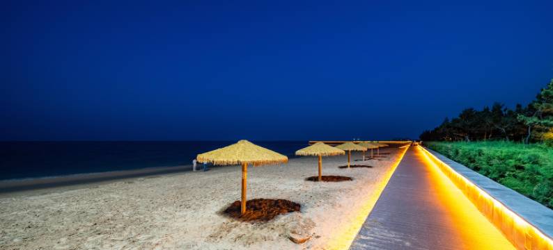 鲸奇贝贝海景亲子酒店(黄金海岸澳景蓝湾店)图片