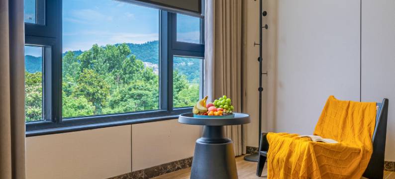 桐庐合院民宿(OMG心跳乐园店)图片