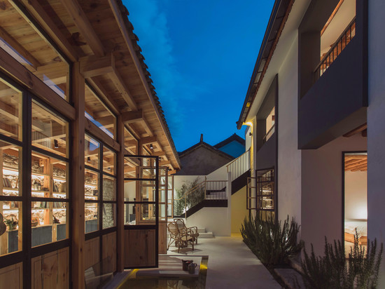 無忧無虑·休闲旅居设计师美宿 (大理古城店)