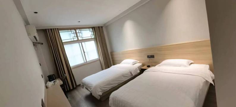 在水一尚时尚酒店(镇平工业路店)图片