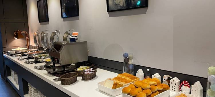 金菊西归浦海洋酒店(Golden Daisy Hotel)图片