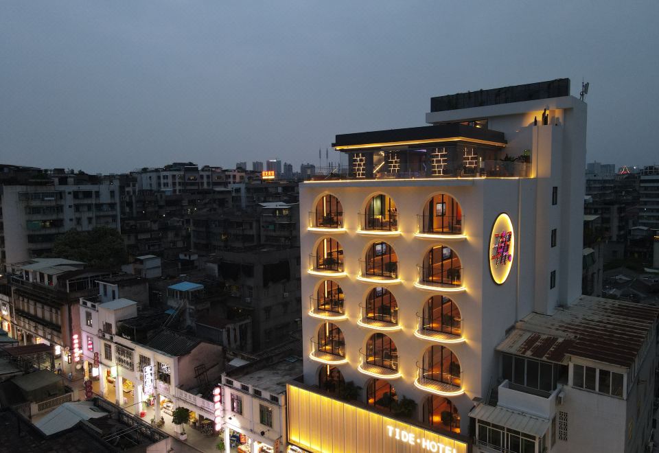 TIDE潮酒店（潮州古城牌坊街店）外景图