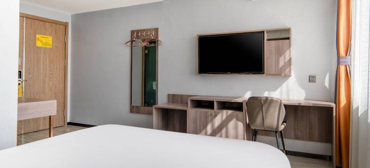 驿家365连锁酒店(天津津南国展中心大学城店)图片