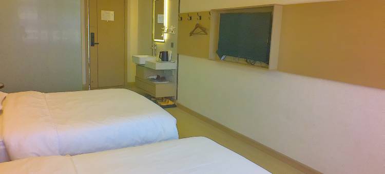 雲泮S轻奢酒店(城隍庙店)图片