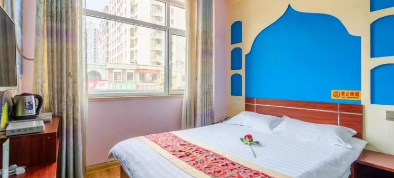 青岛心情假日主题宾馆图片