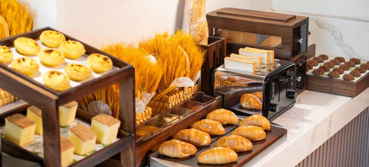 天津五大道外国语大学亚朵酒店图片