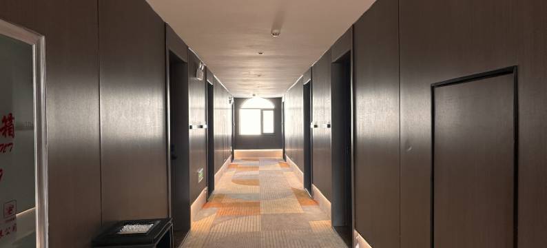 星光智慧酒店(弥勒锦绣花街店)图片