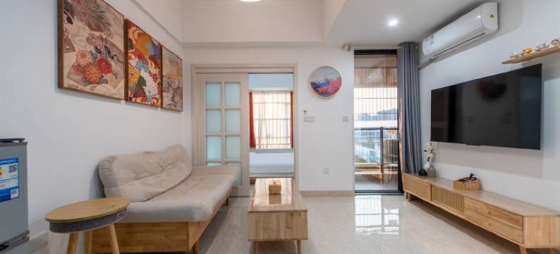 六居·雅舍公寓(江门东站江海广场店)图片