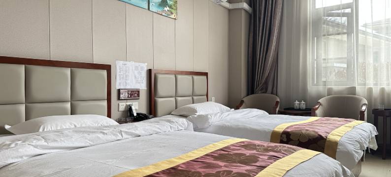 坤厚德颐养酒店(宜昌老年大学店)图片