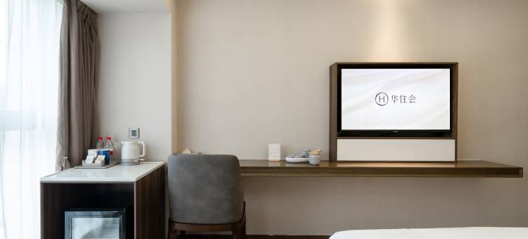 星程酒店(深圳坪山站宝龙文体中心店)图片