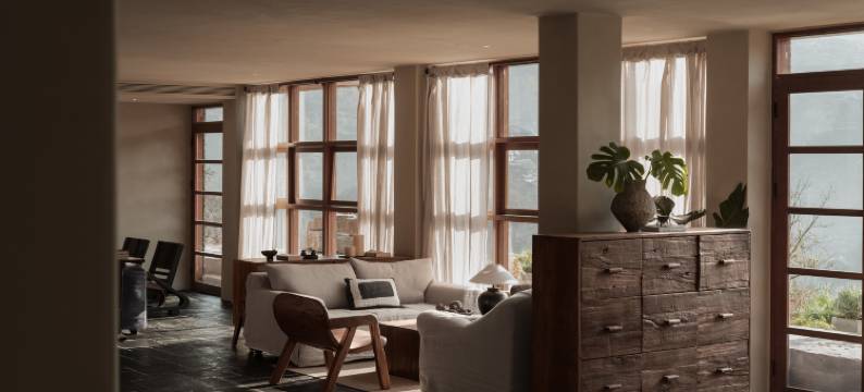 匠心一宅·屿归私汤民宿(西江千户苗寨观景台店)图片